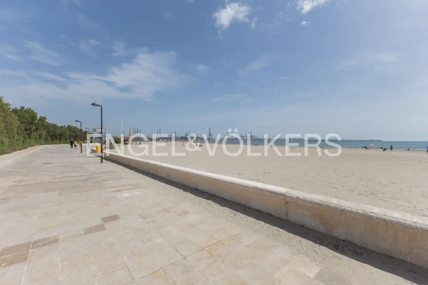 1 bedroom Flat for sale in Valencia city - € 382,200 (Ref: 9897576)