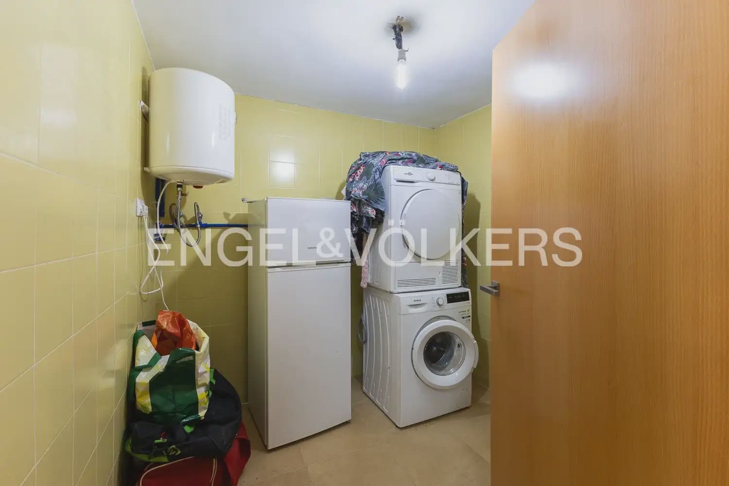 1 bedroom Flat for sale in Valencia city - € 382,200 (Ref: 9897576)