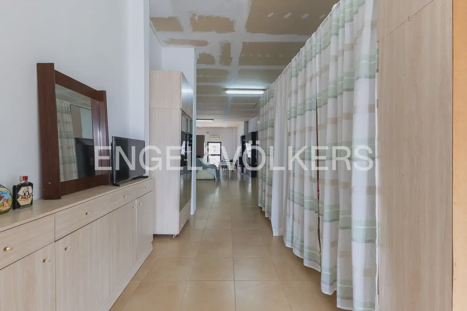 1 bedroom Flat for sale in Valencia city - € 382,200 (Ref: 9897576)