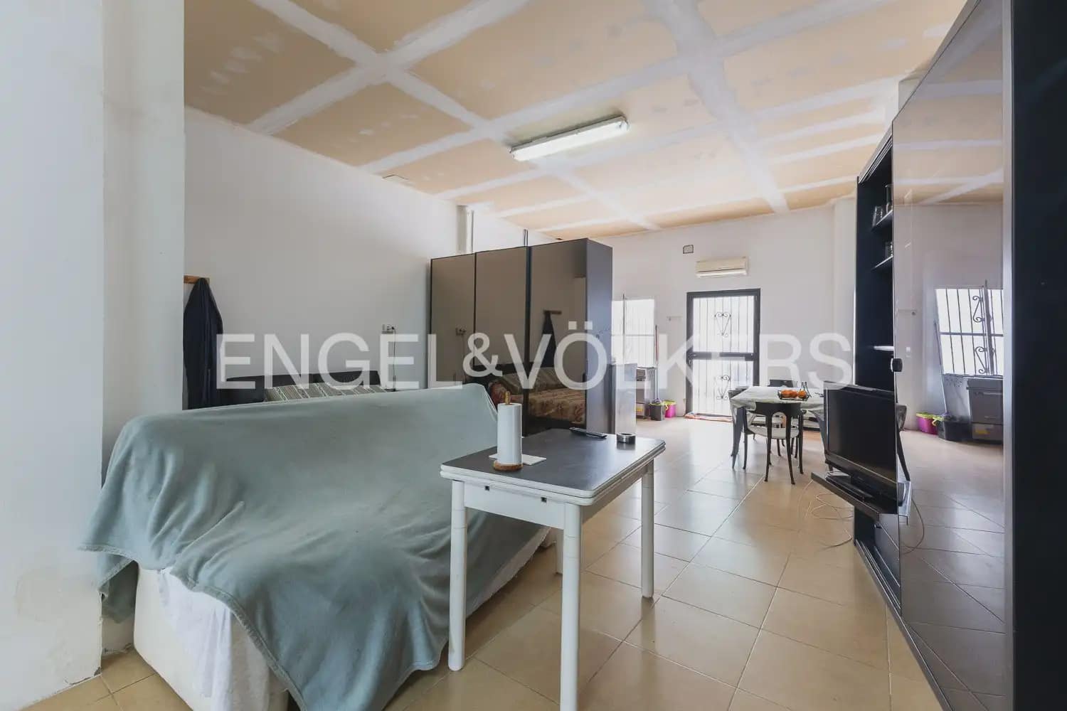 1 bedroom Flat for sale in Valencia city - € 382,200 (Ref: 9897576)