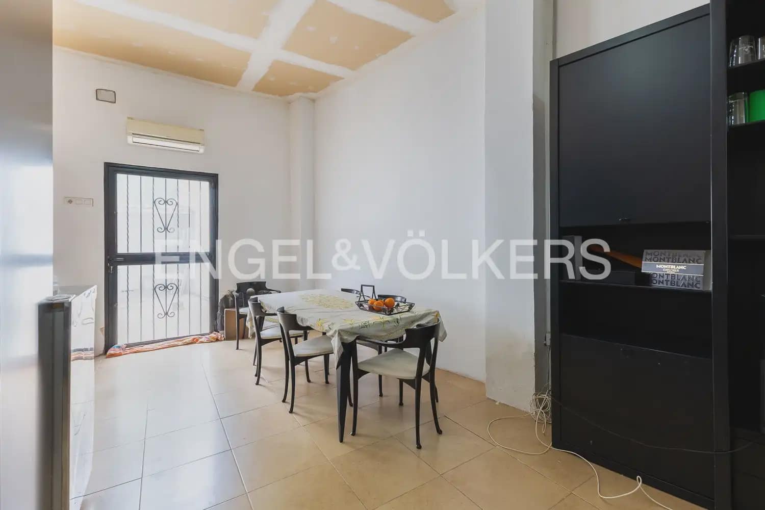 1 bedroom Flat for sale in Valencia city - € 382,200 (Ref: 9897576)