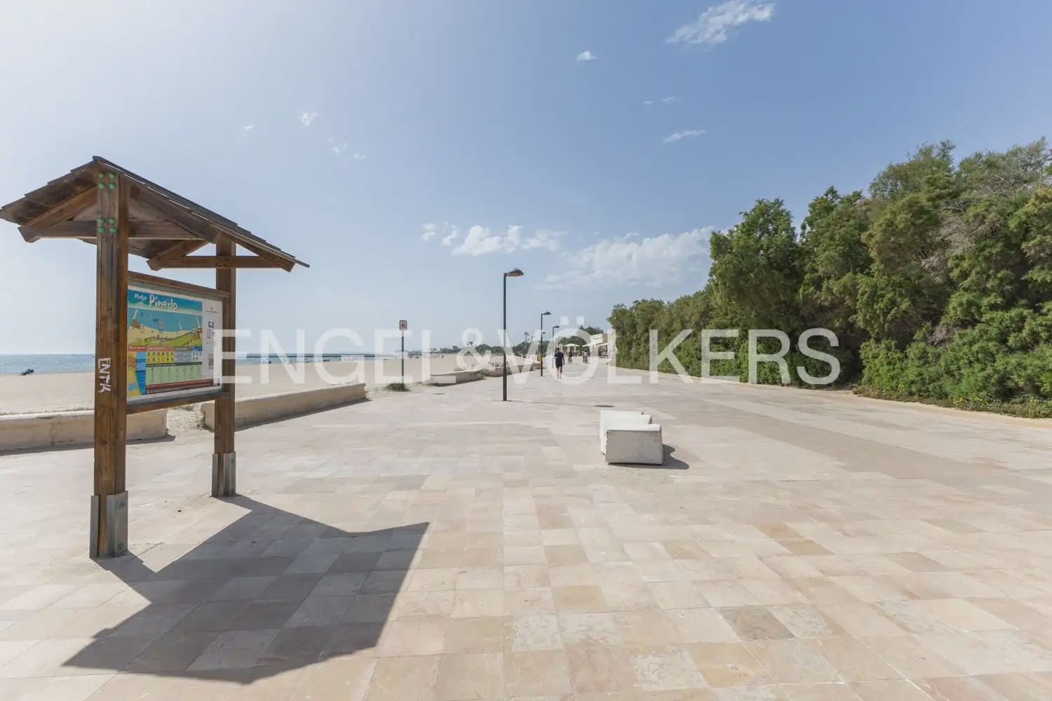 1 bedroom Flat for sale in Valencia city - € 382,200 (Ref: 9897576)