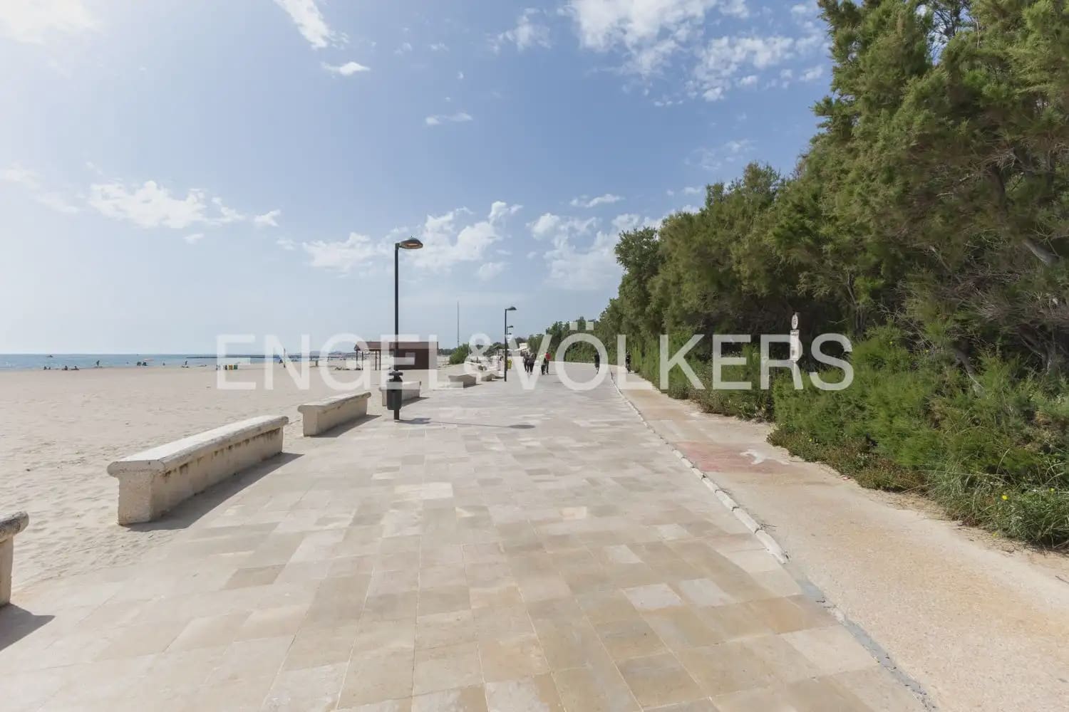 1 bedroom Flat for sale in Valencia city - € 382,200 (Ref: 9897576)