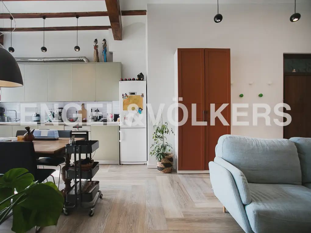 2 quarto Apartamento para arrendar em Valencia cidade - 2 000 € (Ref: 9897577)