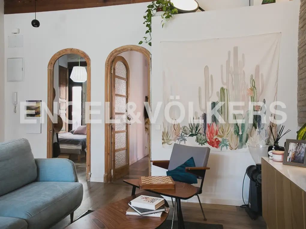 2 quarto Apartamento para arrendar em Valencia cidade - 2 000 € (Ref: 9897577)