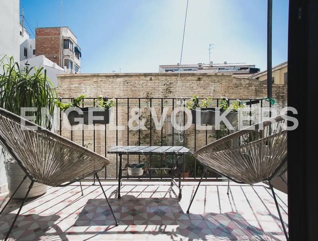 Piso de 2 habitaciones en El Carme, València ciudad en alquiler - 2.000 € (Ref: 9897577)