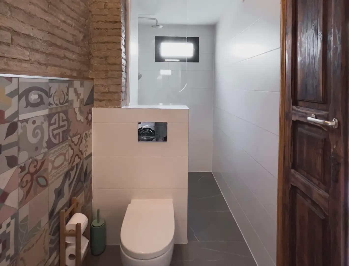 2 quarto Apartamento para arrendar em Valencia cidade - 2 000 € (Ref: 9897577)