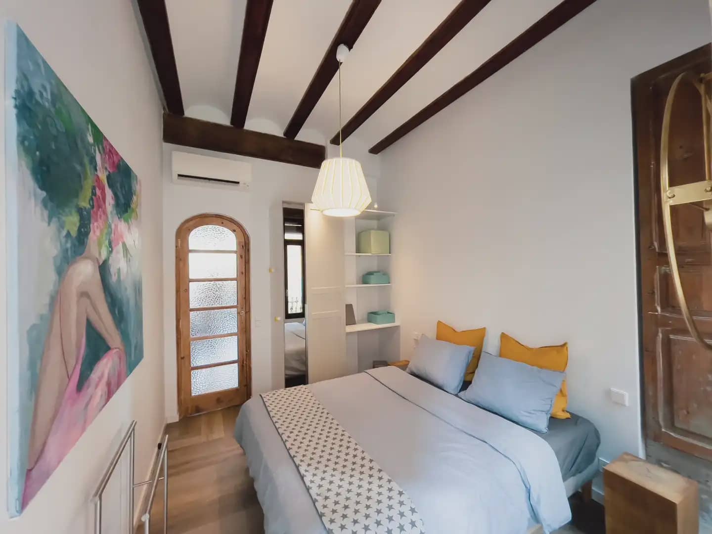 2 quarto Apartamento para arrendar em Valencia cidade - 2 000 € (Ref: 9897577)