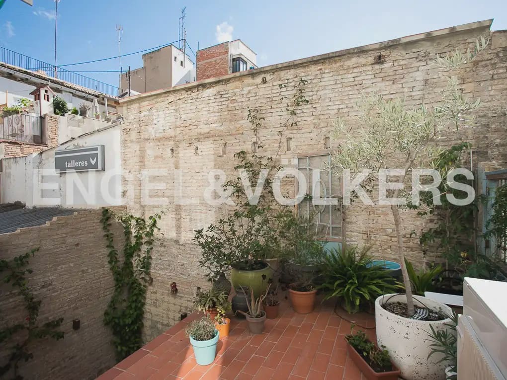 2 quarto Apartamento para arrendar em Valencia cidade - 2 000 € (Ref: 9897577)