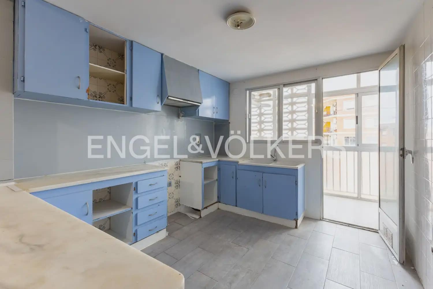 4 chambre Appartement à vendre à Denia - 229 000 € (Ref: 9897578)