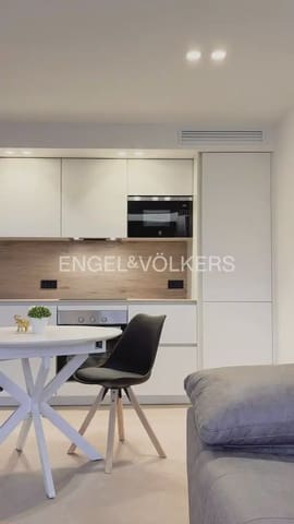 2 makuuhuone Asunto vuokrattavana paikassa Centro Urbano, Dénia - 1 800 € (Ref: 9897579)