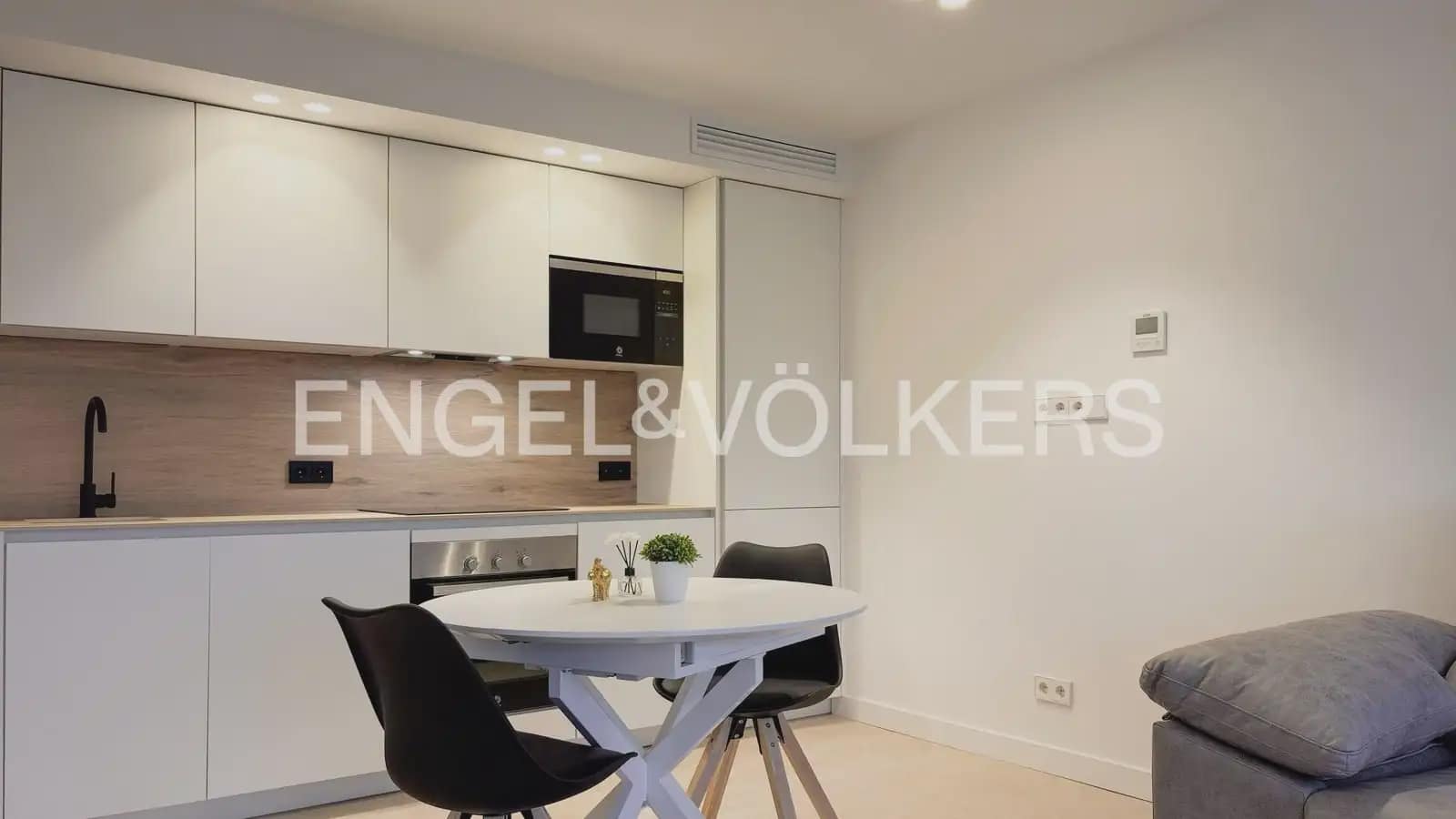 2 makuuhuone Asunto vuokrattavana paikassa Denia - 1 800 € (Ref: 9897579)