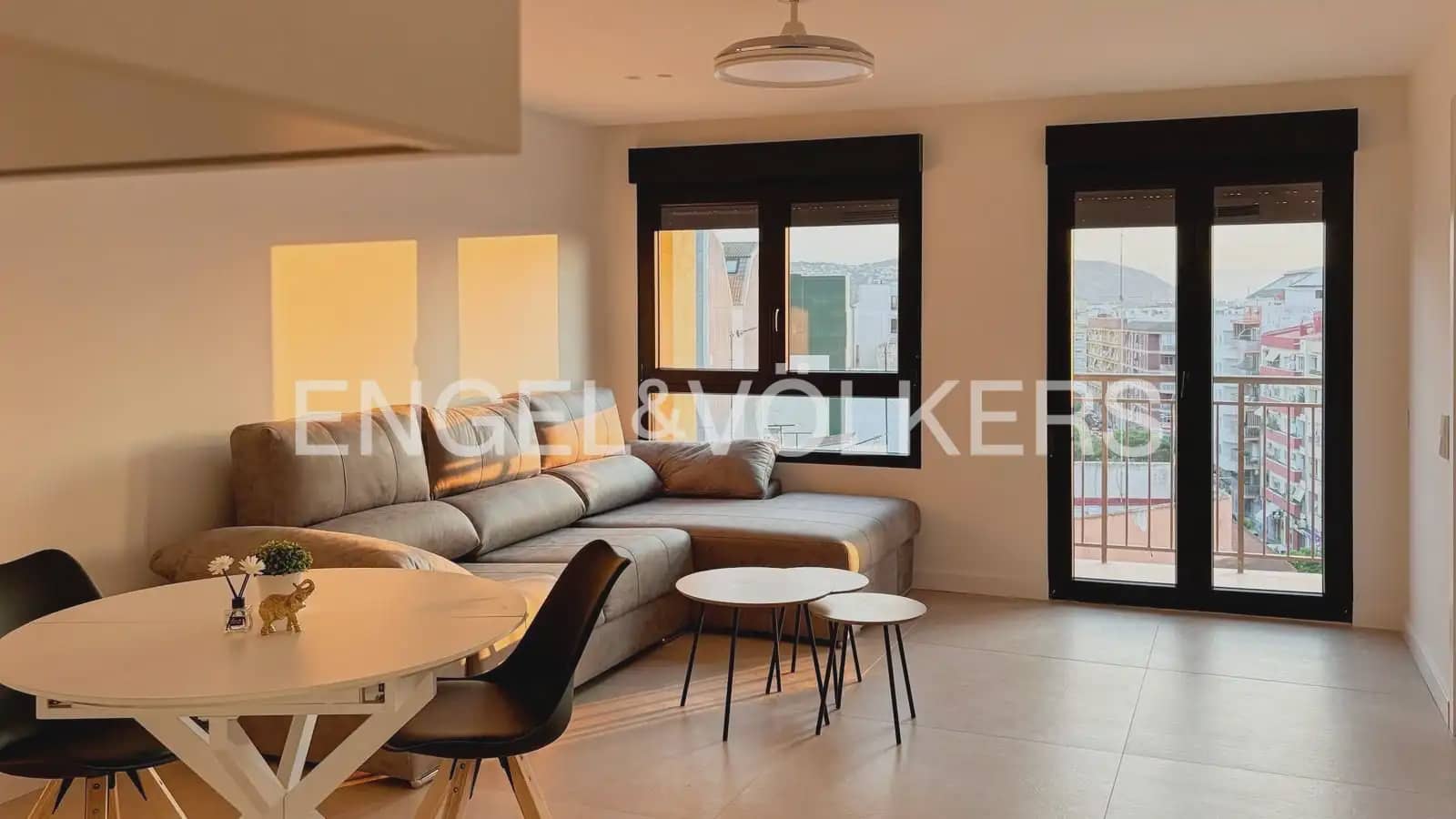 2 makuuhuone Asunto vuokrattavana paikassa Denia - 1 800 € (Ref: 9897579)