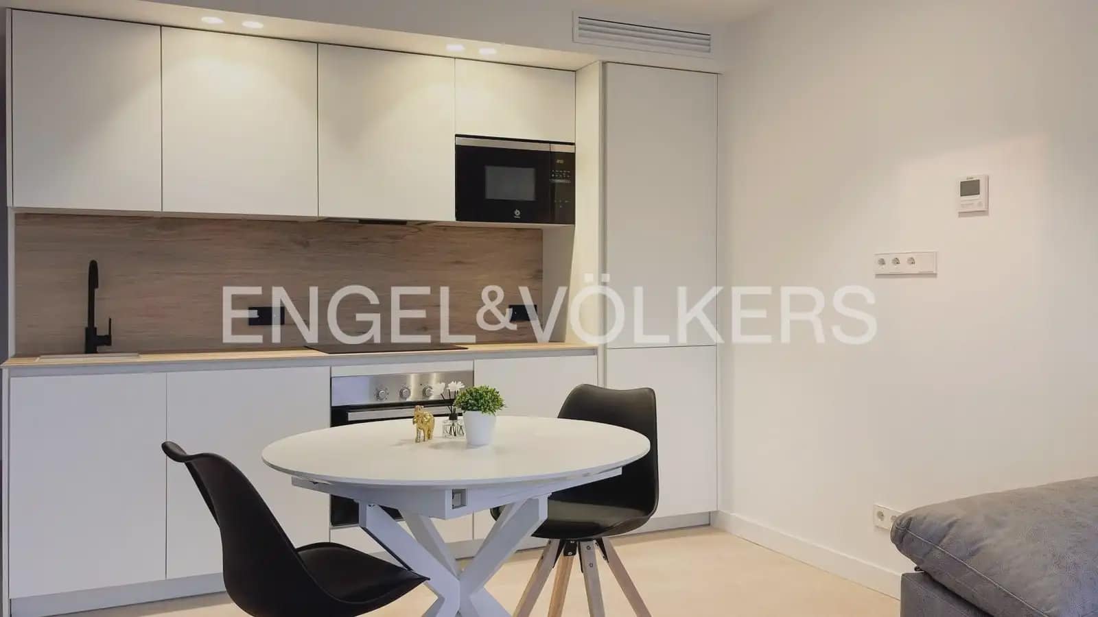 2 makuuhuone Asunto vuokrattavana paikassa Denia - 1 800 € (Ref: 9897579)
