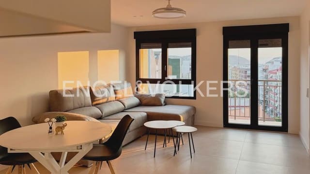 2 makuuhuone Asunto vuokrattavana paikassa Centro Urbano, Dénia - 1 800 € (Ref: 9897579)