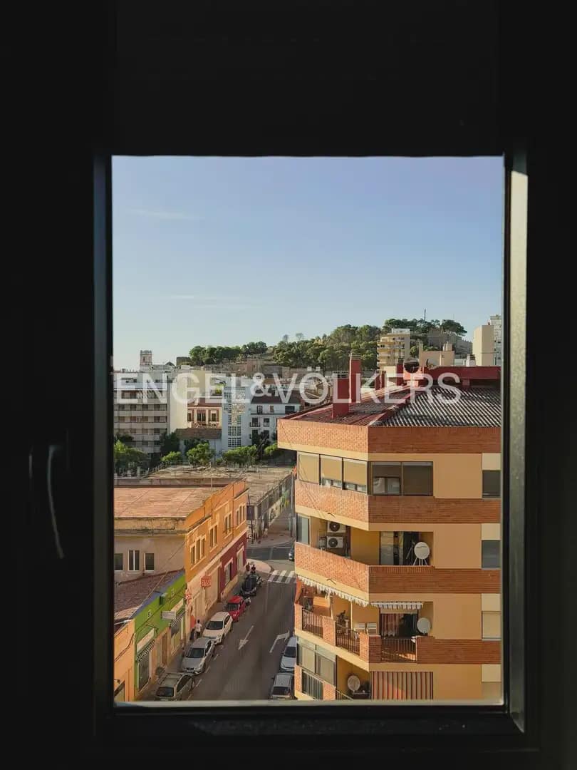 2 makuuhuone Asunto vuokrattavana paikassa Denia - 1 800 € (Ref: 9897579)