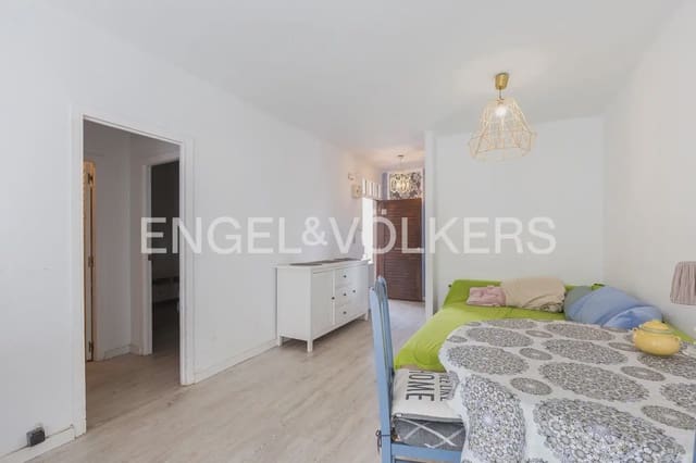 2 bedroom Flat for sale in El perellonet, Valencia city with garage - € 180,000 (Ref: 9897581)