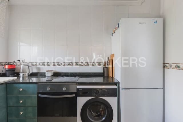 2 bedroom Flat for sale in El perellonet, Valencia city with garage - € 180,000 (Ref: 9897581)