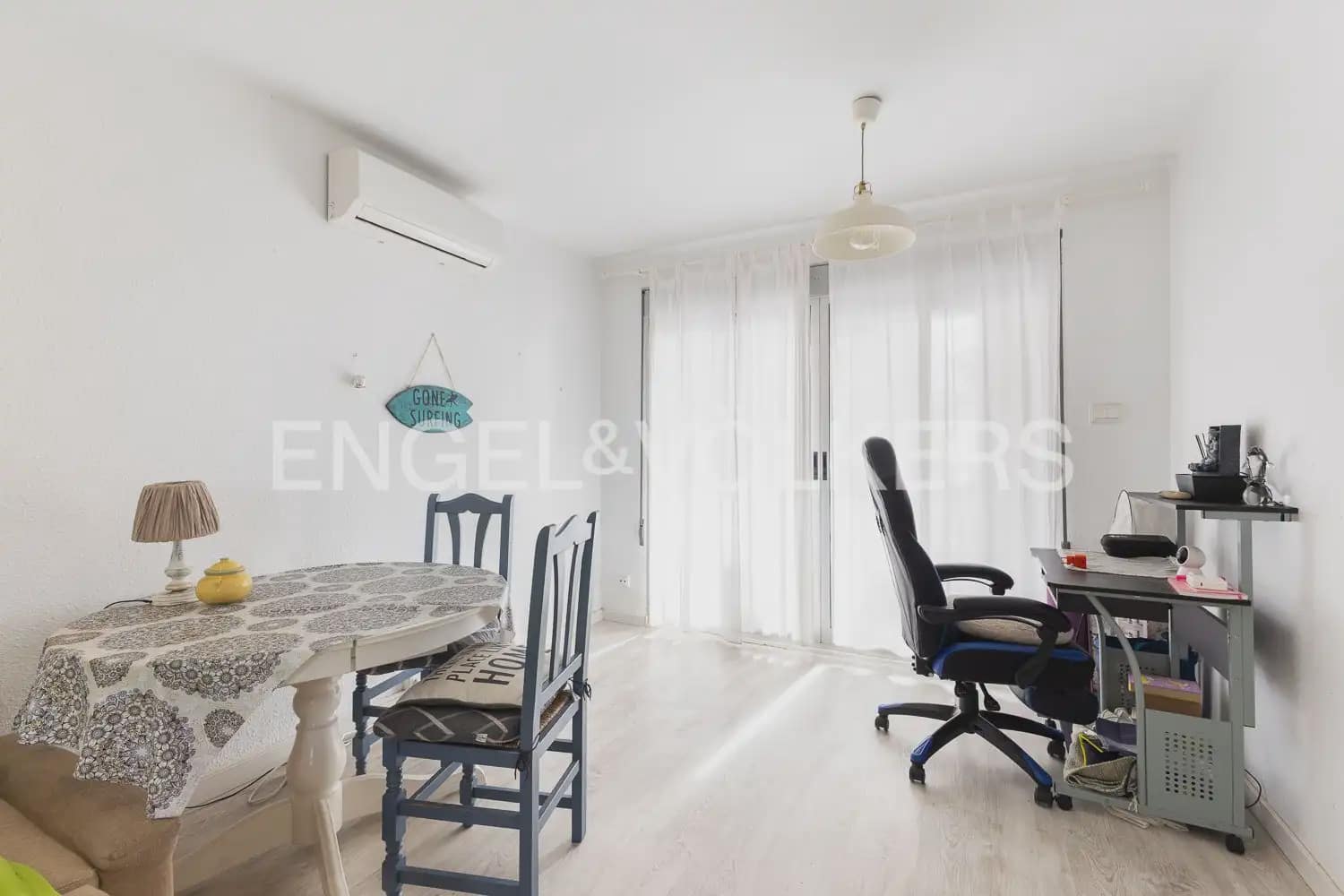 2 bedroom Flat for sale in Valencia city with garage - € 180,000 (Ref: 9897581)