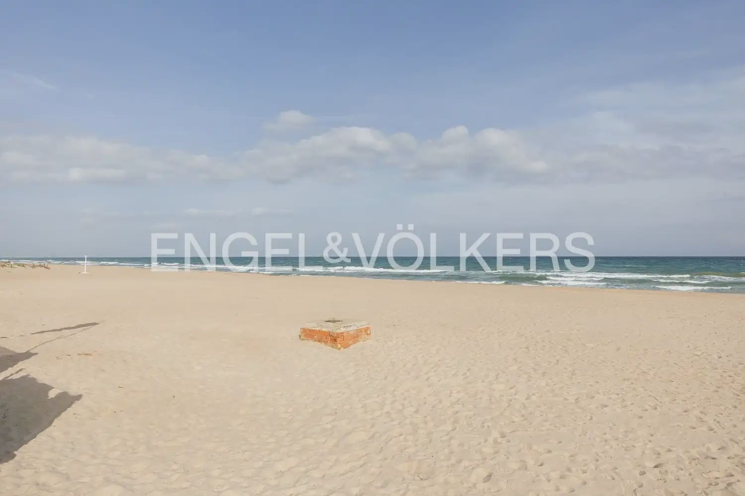 2 bedroom Flat for sale in Valencia city with garage - € 180,000 (Ref: 9897581)