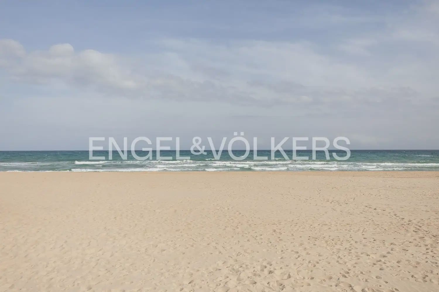 2 bedroom Flat for sale in Valencia city with garage - € 180,000 (Ref: 9897581)