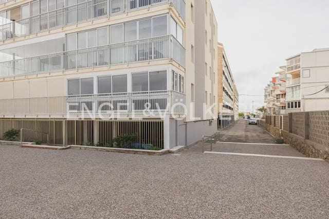 2 bedroom Flat for sale in El perellonet, Valencia city with garage - € 180,000 (Ref: 9897581)
