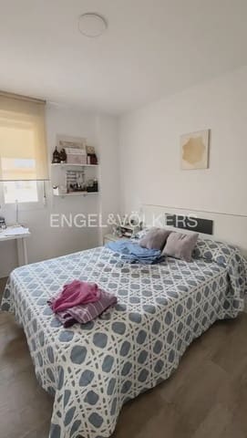 5 slaapkamer Flat te huur in L'Illa Perduda, Valencia stad - € 2.300 (Ref: 9897584)