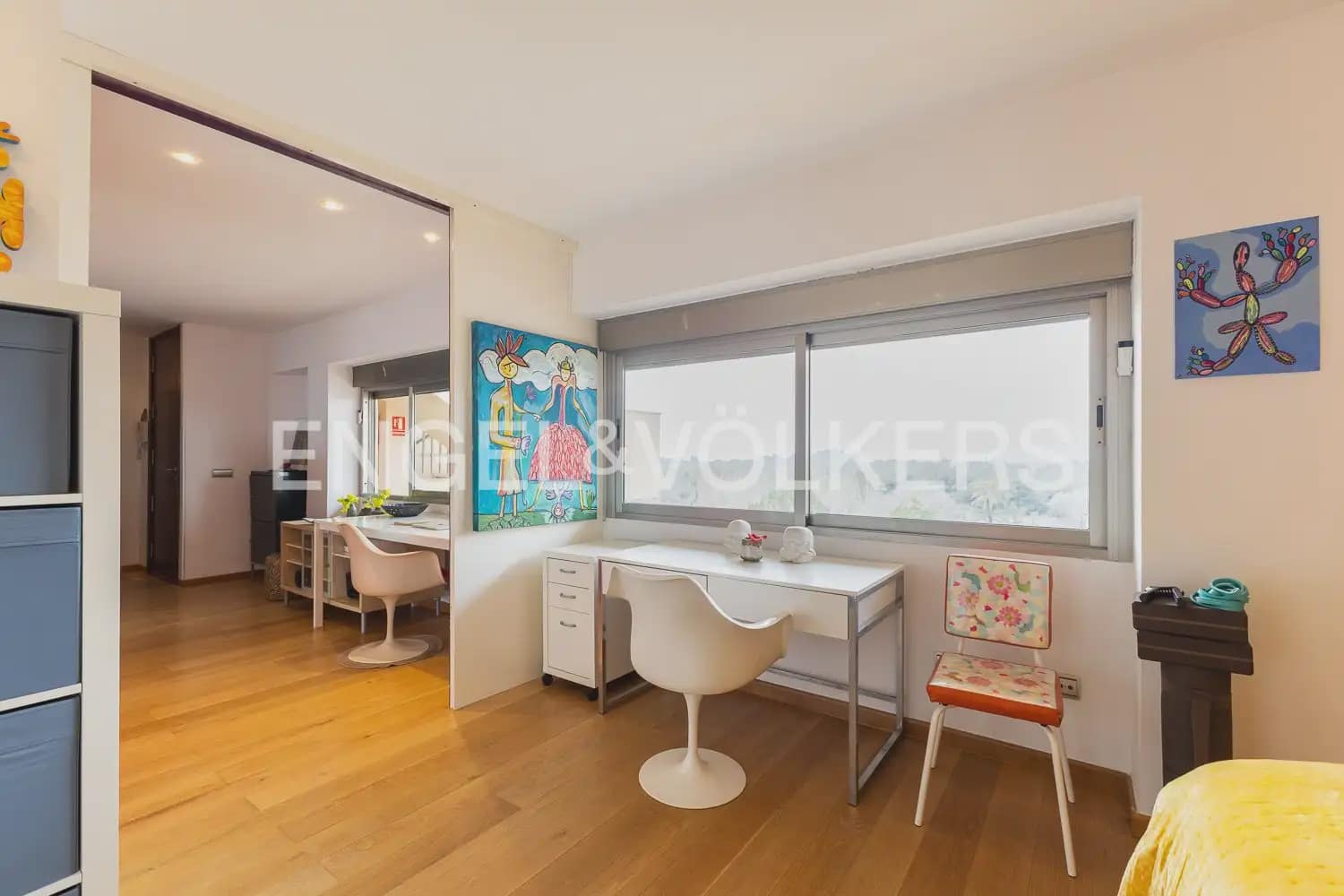 2 slaapkamer Flat te huur in Valencia stad met zwembad garage - € 1.800 (Ref: 9897585)