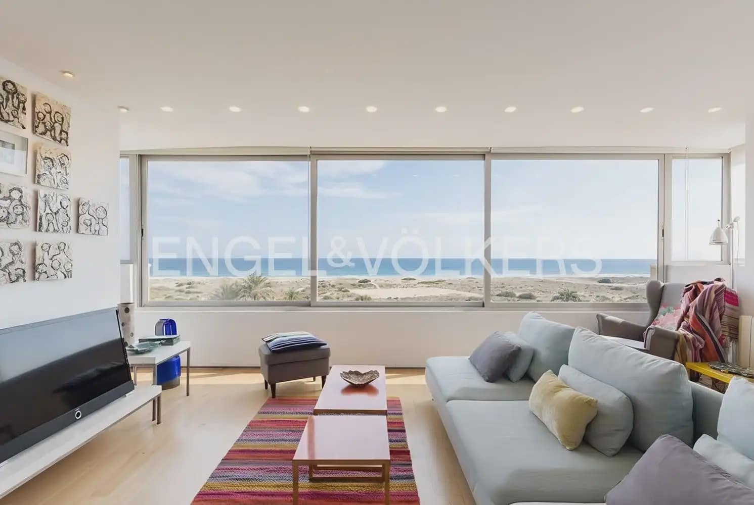 2 slaapkamer Flat te huur in Valencia stad met zwembad garage - € 1.800 (Ref: 9897585)