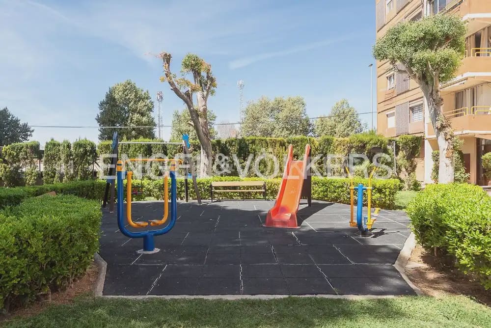1 bedroom Flat for rent in La Pobla de Farnals with pool - € 1,500 (Ref: 9897588)