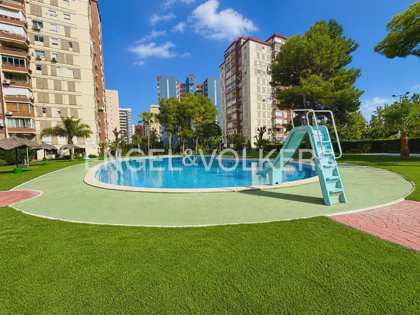 1 bedroom Flat for rent in La Pobla de Farnals with pool - € 1,500 (Ref: 9897588)