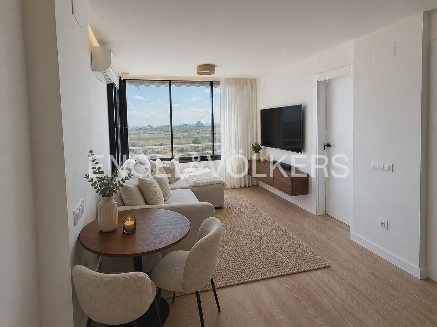 1 bedroom Flat for rent in La Pobla de Farnals with pool - € 1,500 (Ref: 9897588)