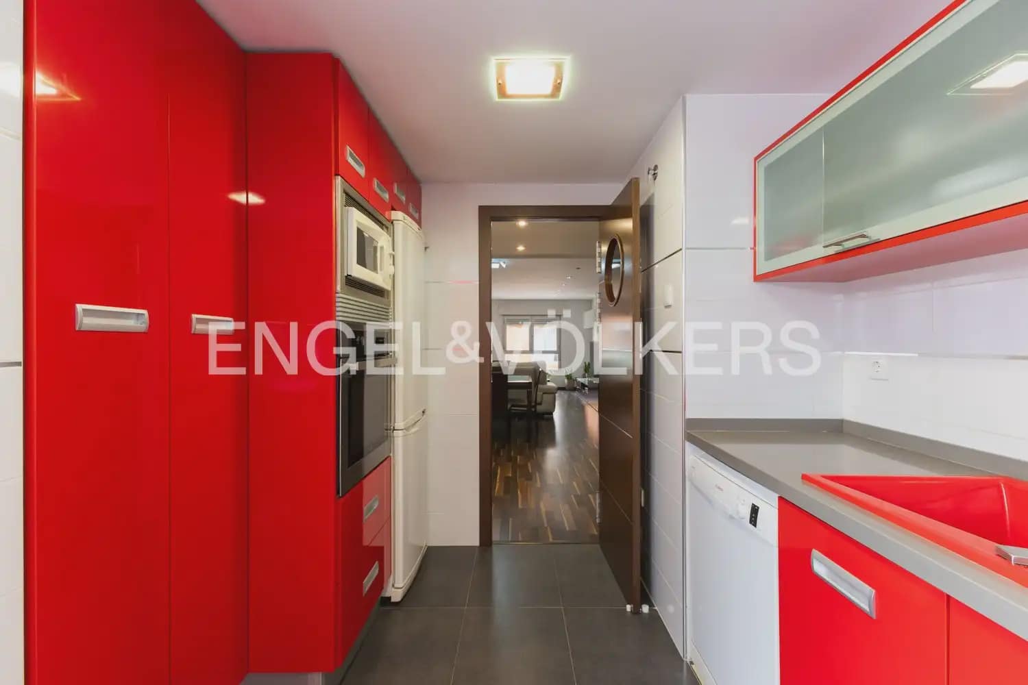 3 bedroom Flat for sale in Sueca with garage - € 220,000 (Ref: 9897592)