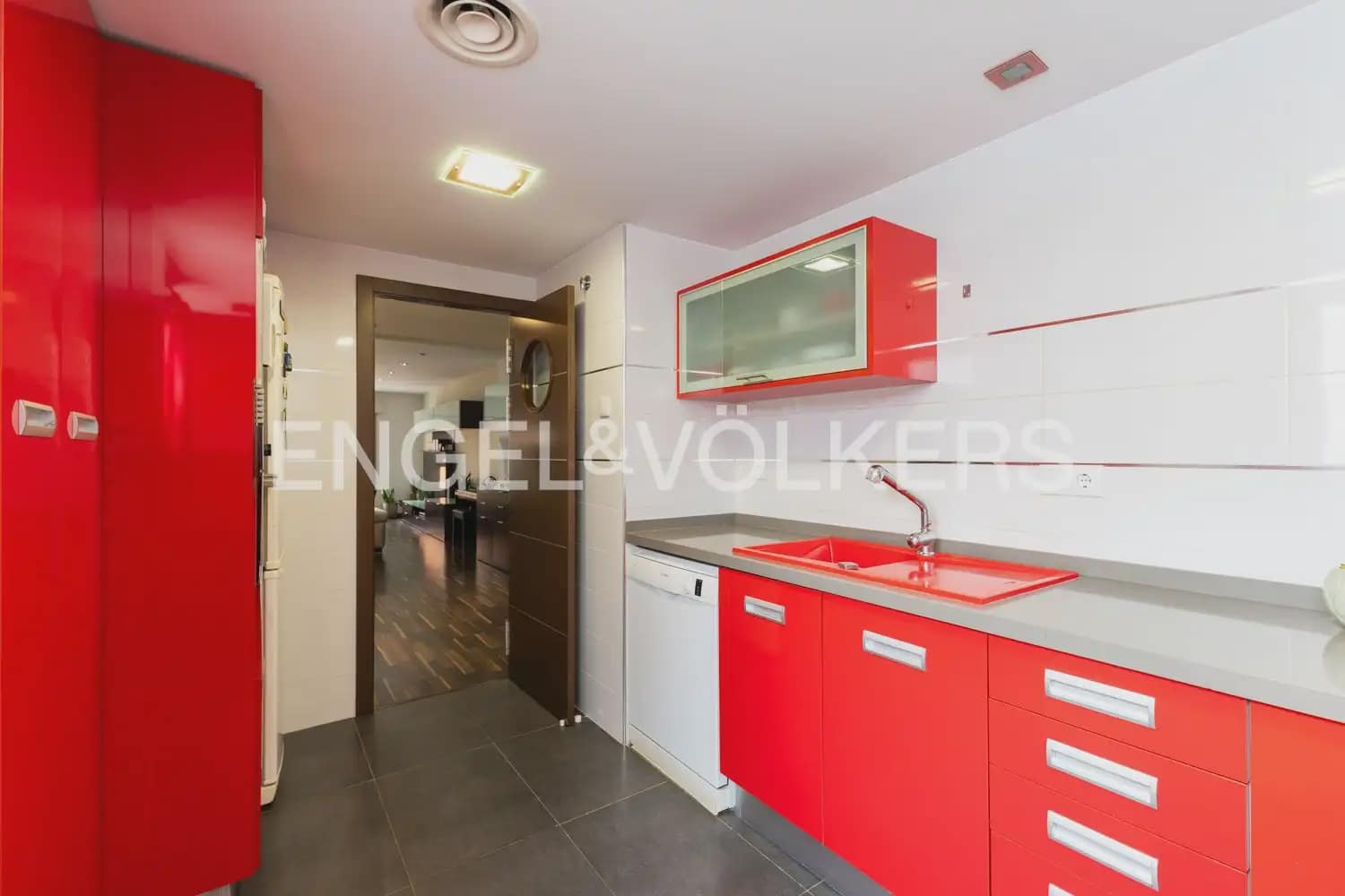 3 bedroom Flat for sale in Sueca with garage - € 220,000 (Ref: 9897592)