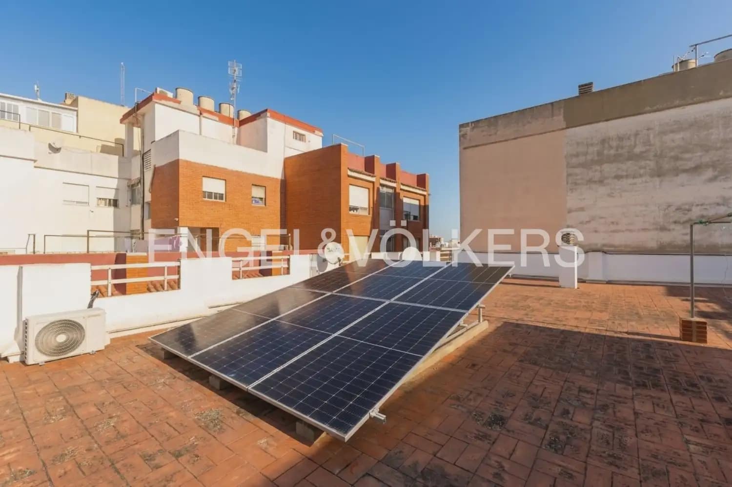 3 bedroom Flat for sale in Sueca with garage - € 220,000 (Ref: 9897592)