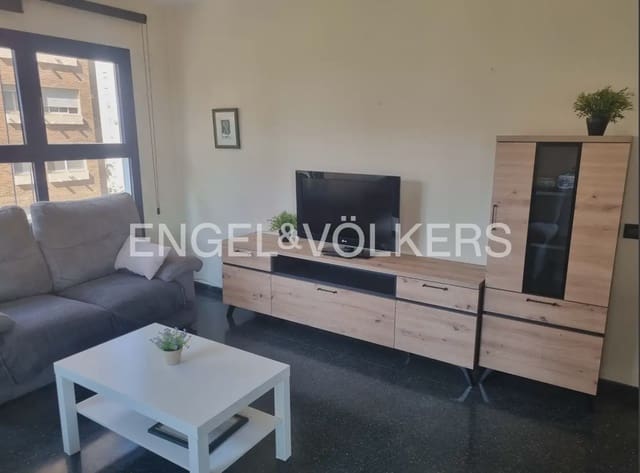 4 slaapkamer Flat te huur in Ciutat Jardi, Valencia stad - € 2.000 (Ref: 9897595)
