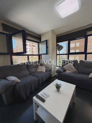 4 makuuhuone Asunto vuokrattavana paikassa Ciutat Jardi, Valencia kaupunki - 1 900 € (Ref: 9897595)