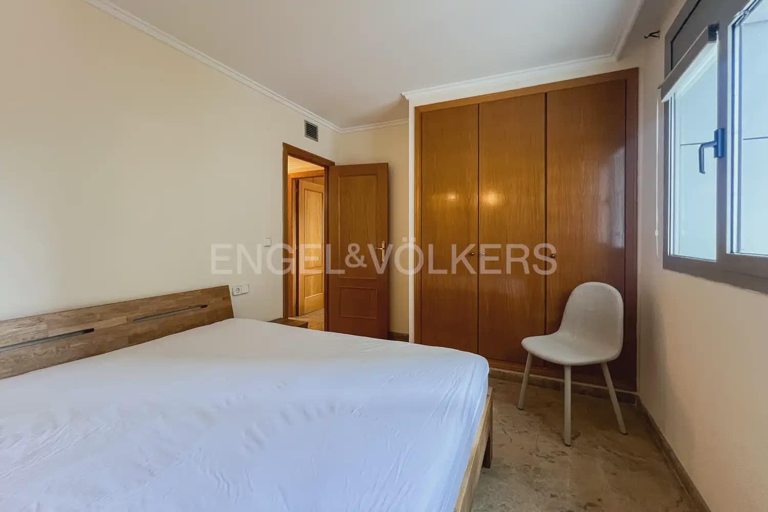 3 camera da letto Appartamento da affittare in Valencia citta con piscina garage - 2.300 € (Rif: 9897600)