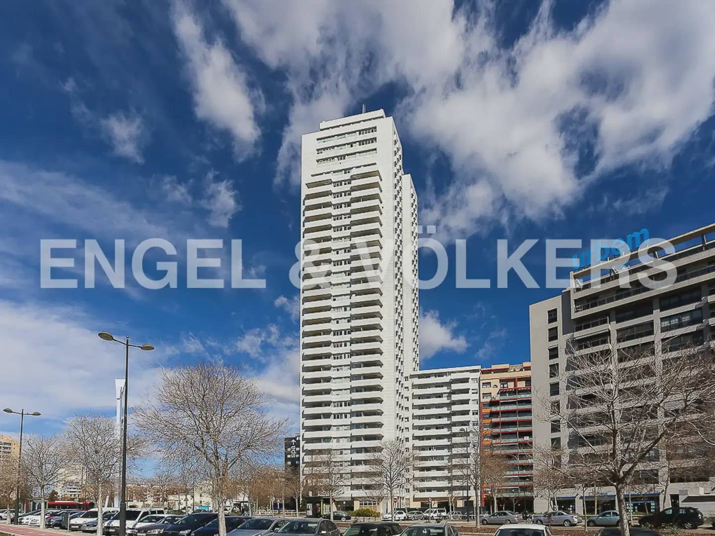 3 camera da letto Appartamento da affittare in Valencia citta con piscina garage - 2.300 € (Rif: 9897600)