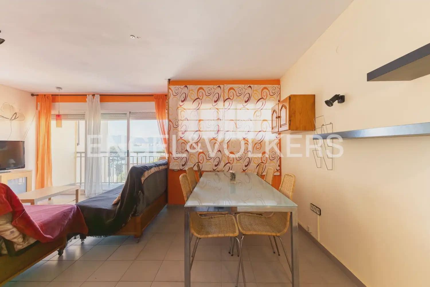 1 bedroom Flat for sale in Cullera with garage - € 210,000 (Ref: 9897601)