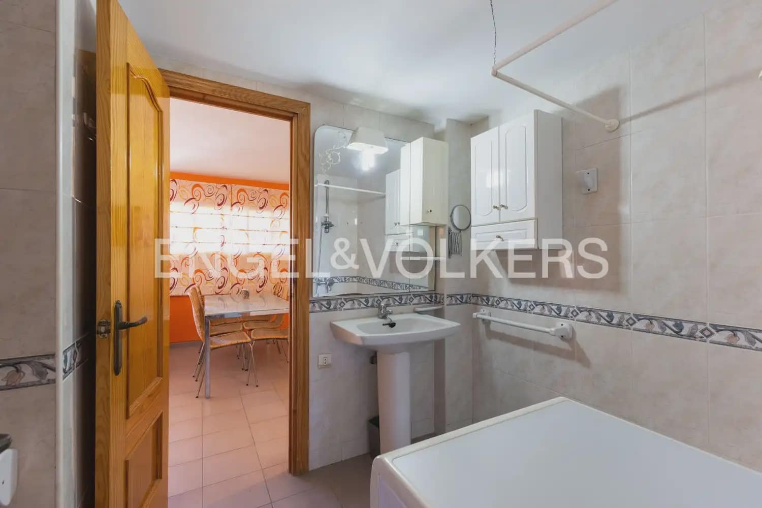 1 bedroom Flat for sale in Cullera with garage - € 210,000 (Ref: 9897601)