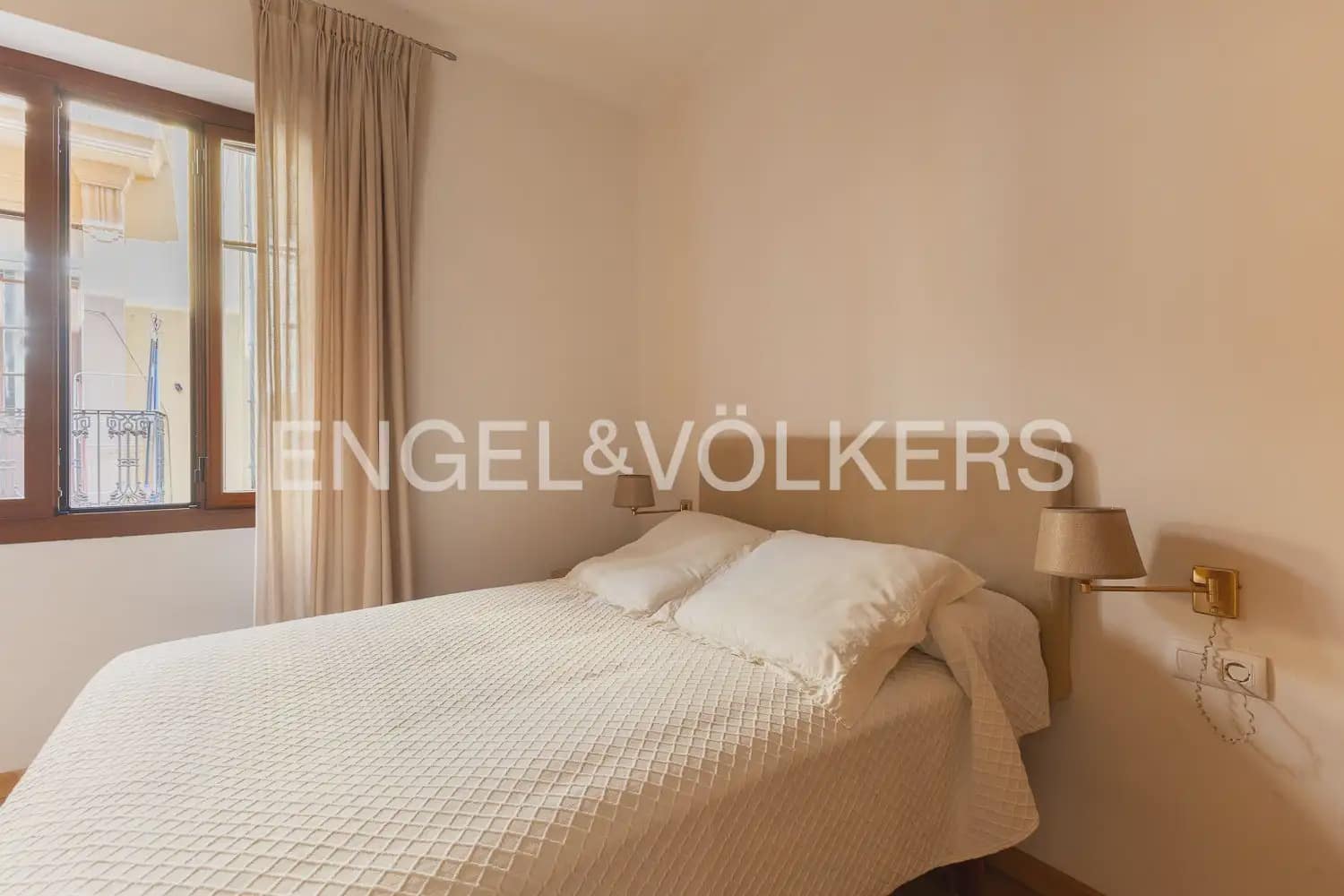 1 camera da letto Appartamento da affittare in Valencia citta - 1.300 € (Rif: 9897602)