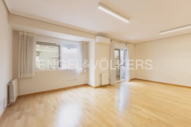 4 soveværelse Lejlighed til salg i Arrancapins, Valencia by med garage - € 485.000 (Ref: 9897604)