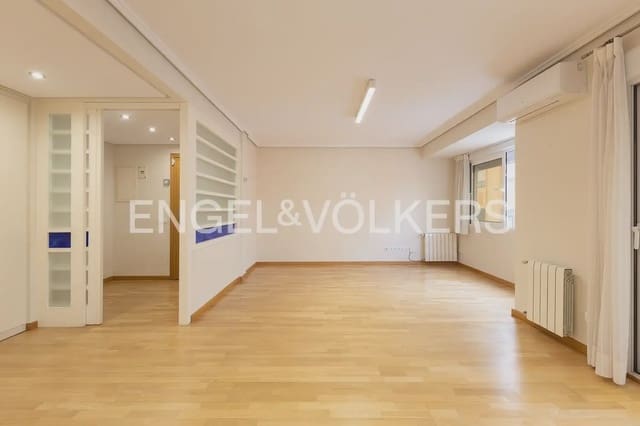 4 soveværelse Lejlighed til salg i Arrancapins, Valencia by med garage - € 485.000 (Ref: 9897604)