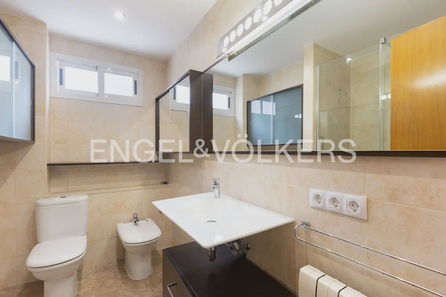 4 sypialnia Mieszkanie na sprzedaż w Miasto Walencja z garażem - 485 000 € (Ref: 9897604)