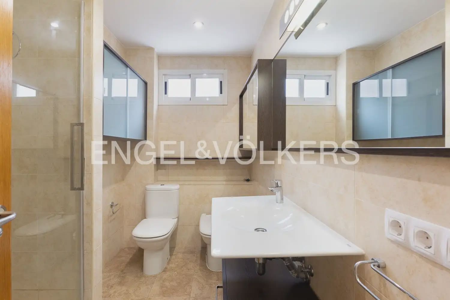 4 sypialnia Mieszkanie na sprzedaż w Miasto Walencja z garażem - 485 000 € (Ref: 9897604)