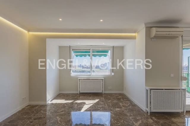 Appartement de 3 chambres à louer à La Raiosa, Valence ville avec garage - 1 900 € (Ref: 9897605)