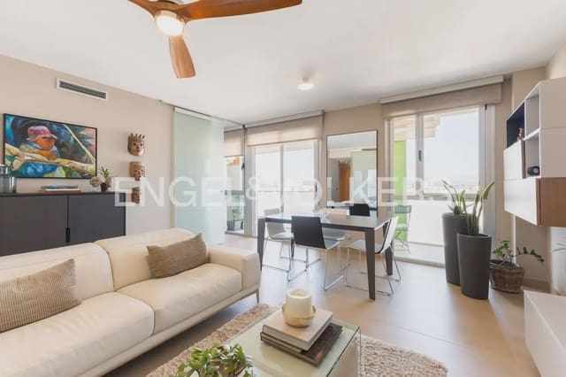Piso de 2 habitaciones en Vinaròs en venta con piscina - 240.000 € (Ref: 9897606)