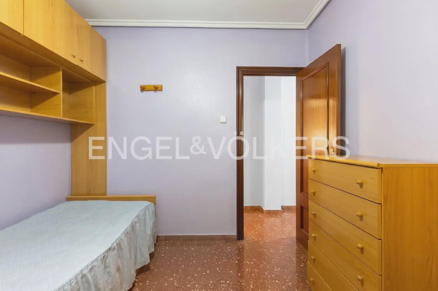 4 bedroom Flat for sale in Valencia city - € 249,000 (Ref: 9897611)
