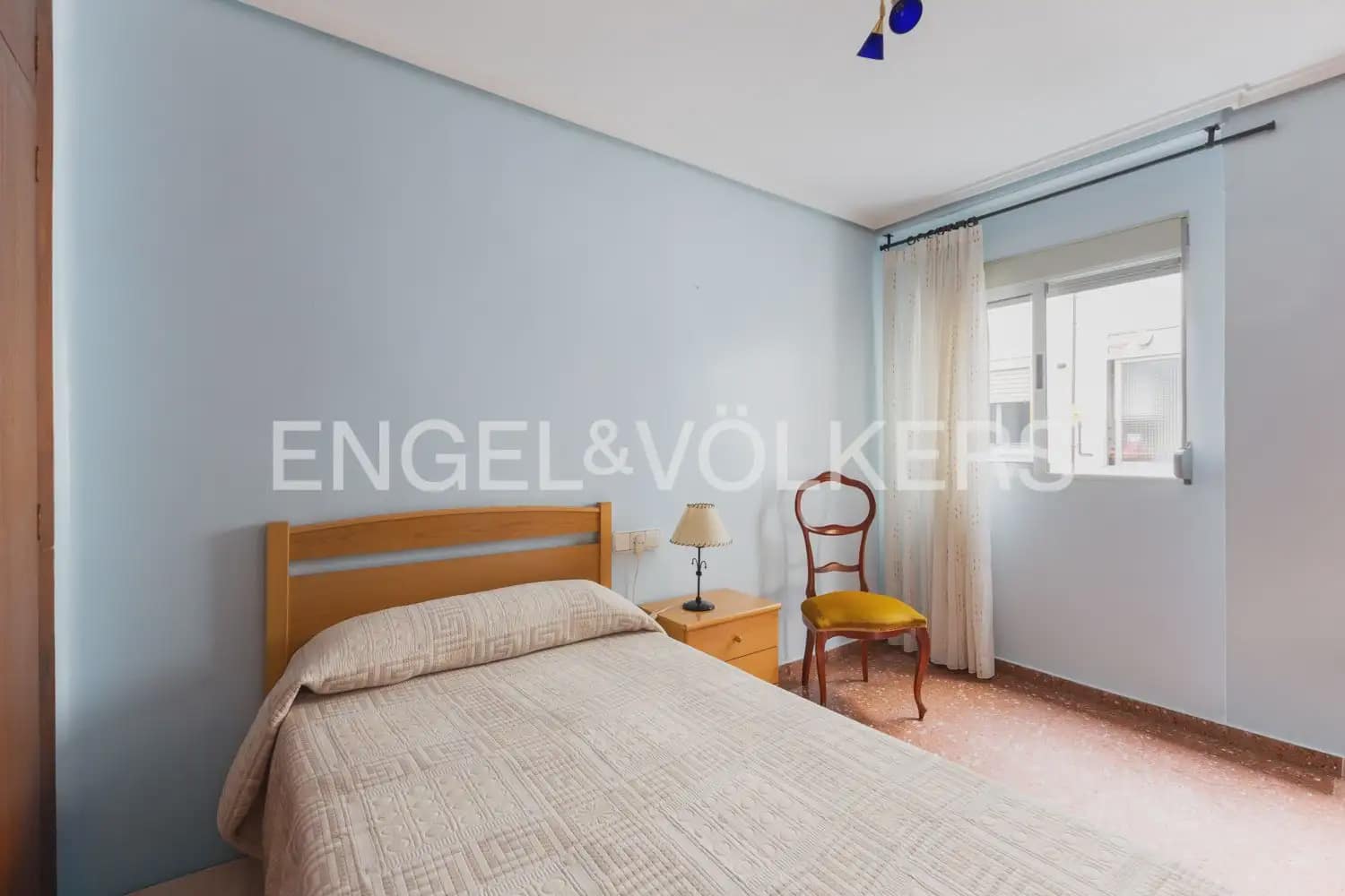 4 bedroom Flat for sale in Valencia city - € 249,000 (Ref: 9897611)